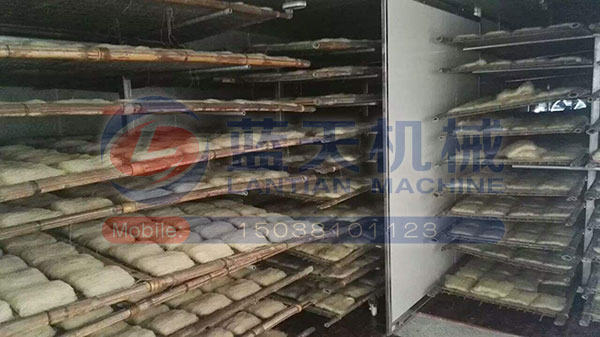 廣西熱泵烘干機(jī)用戶現(xiàn)場