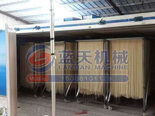 黑龍江食品烘干機(jī)用戶現(xiàn)場(chǎng)